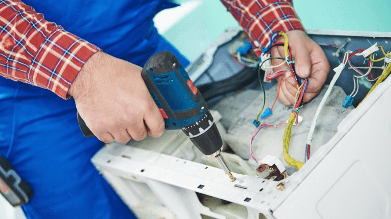 Şereflikoçhisar Altus Altus çamaşır makinesi kart tamiri – Su almama arızası orijinal parça ile giderildi. - Teknik servis örneği